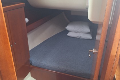 Dufour 425