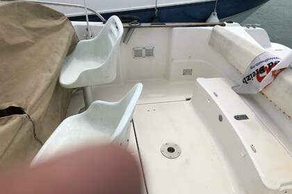 Location Bateau à moteur Jeanneau Cap camarat 625 Talmont-Saint-Hilaire