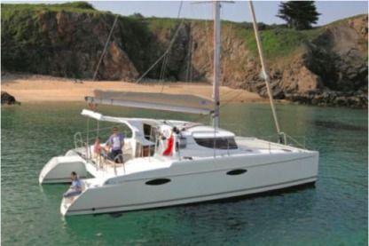 Charter Catamaran Fountaine Pajot 36 Huahine