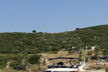 Ferretti 39 | Ave Yachting Albania