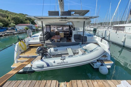 Hyra båt Katamaran Fountaine Pajot Fountaine Pajot New 41 Quatuor 4 Pula