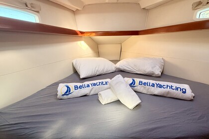 Sailing Yacht Cansum – Beneteau Oceanis 40 (2008) | Comfortable and Well-Equipped