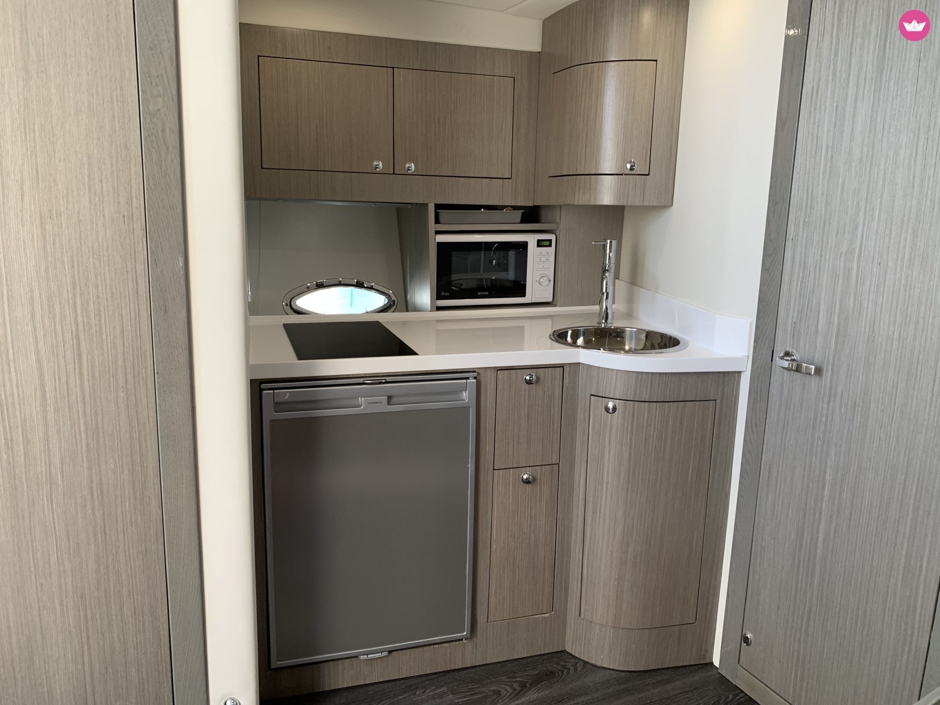 Charter Motorboat Grginic-Yachting Mirakul 40Ht Zadar