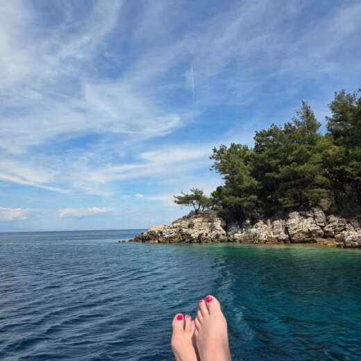 Limenas Thasou Sailboat Beneteau Oceanis 430 alt tag text