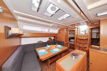 Noleggio Barca a vela Bavaria Cruiser 46 Marina Hramina