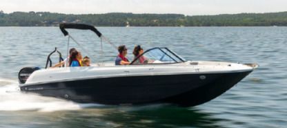 Charter Motorboat Bayliner Element 7 Petrčane