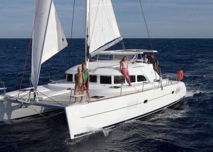 Location Catamaran Lagoon 380 Plus Estepona