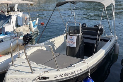 Hire Motorboat Assos 460 Paxi