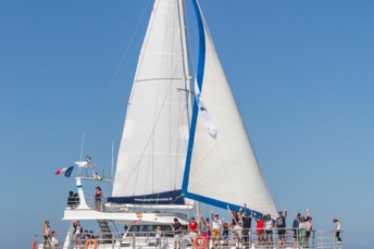 Location Catamaran Launet Catamaran Hendaye