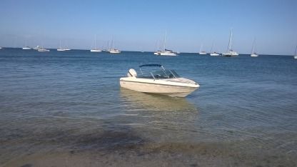 Charter Motorboat Omc Redhawk 151 Vannes