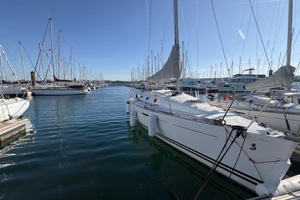 Alquiler Velero Beneteau First 31.7 Brest