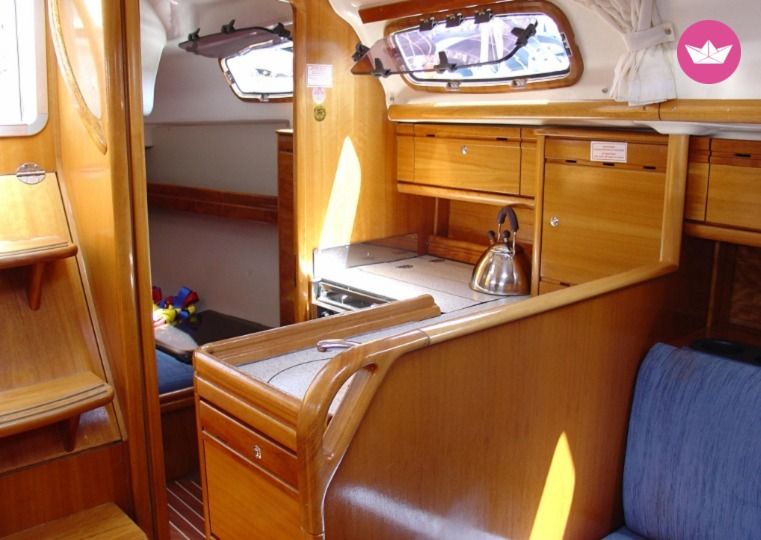 Charter sailboat in Sukošan  