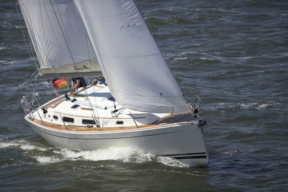 Hire Sailboat HANSE 342 Nikiti