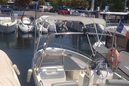 Charter Motorboat ULTRAMAR OPEN 570 Antibes