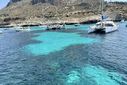 Miete Motorboot Piantoni 39 Evolution Marsala