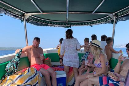 Rental Motorboat Enzo 35 Grad Kaštela