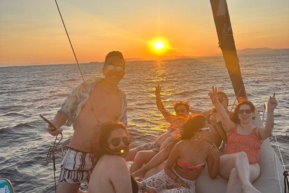 Rent the Dromor Apollo 12 Sailboat in Athens!