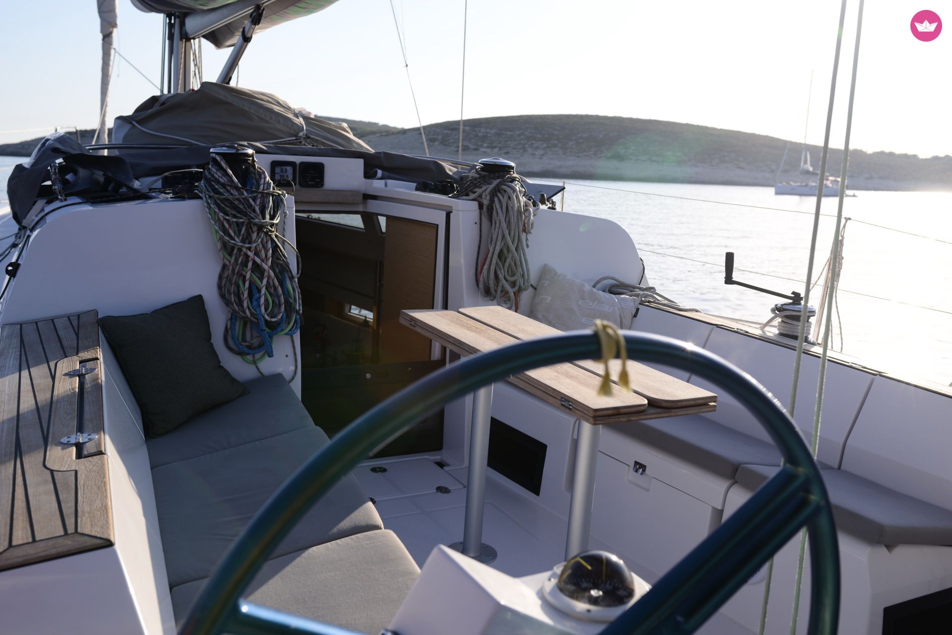 Impression 40 in Tivat for hire