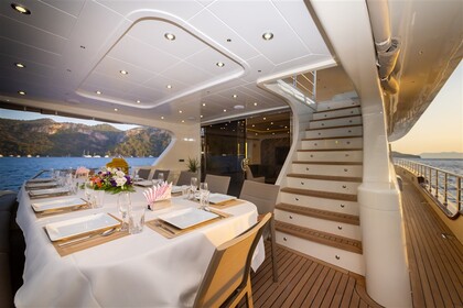 Custom Built luxury motor yacht with a capacity of 12 people
