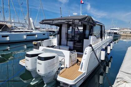 Hire Motorboat  Merry Fisher 1095 Sukošan