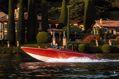 Charter Motorboat Tullio Abbate Armonia Como