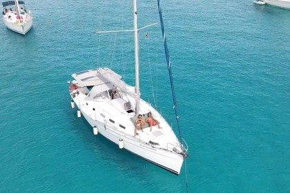 Charter Sailboat Beneteau Cyclades 43.3 Formentera