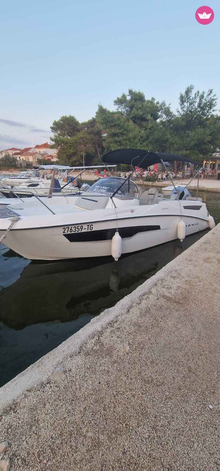 Bateau à moteur Cayman Yacht 585 150cv