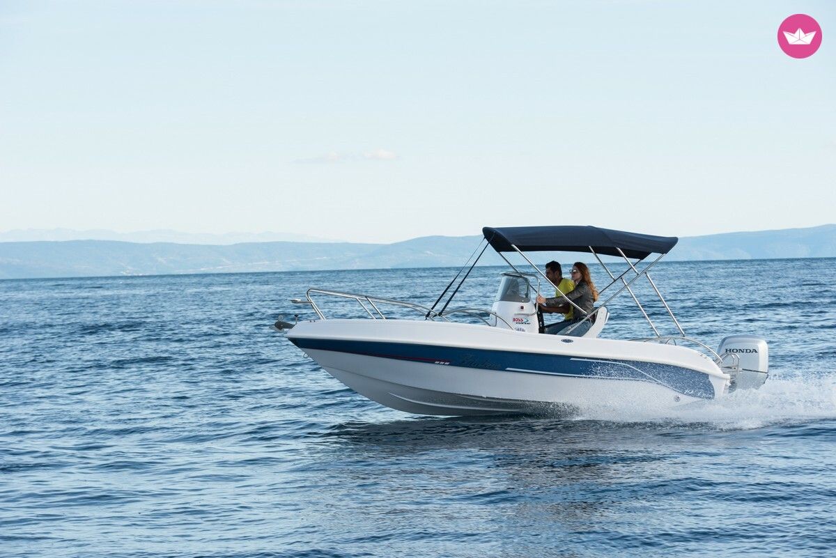 Bateau à moteur Bluline 19 115cv 3