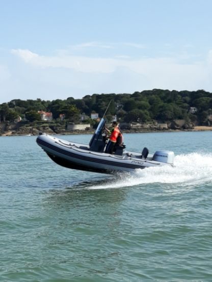 Location Semi-rigide Zodiac 5.5 Pro Préfailles