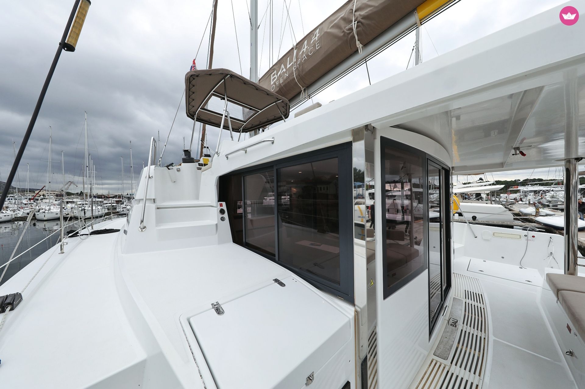 Catamaran Catana Group Bali 4.4 - 3 + 1 cab. 13m 6