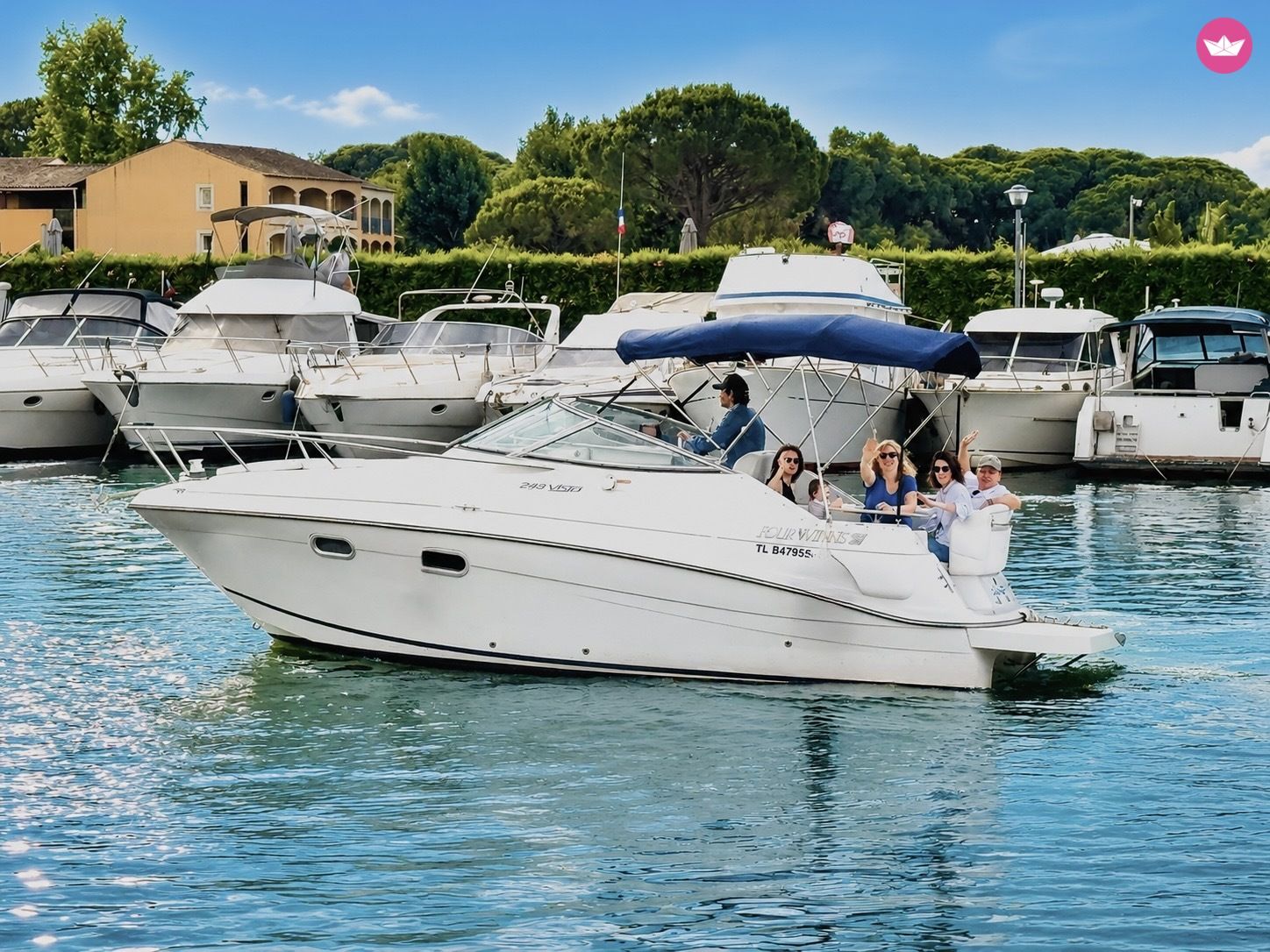 Bateau à moteur Four Winns 248 Vista 320cv 4