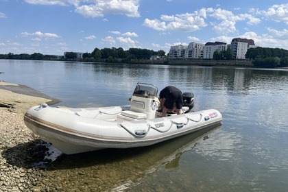 Location Bateau à moteur Valiant Vanguard v520 Rouen