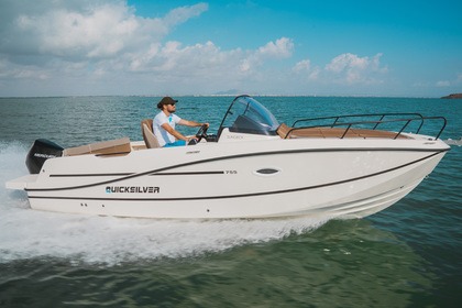 Noleggio Barca a motore Quicksilver Activ 755 Sundeck Regione spalatino-dalmata
