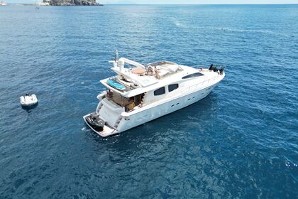 Noleggio Yacht Rizzardi TECHNEMA 65 FLY Sorrento