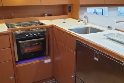 Brand new C45 sailing boat to discover the Ionian