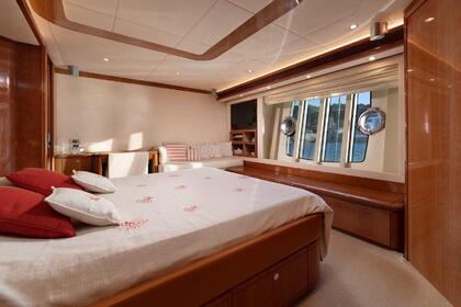 Lady Natassa Motor Yacht Ferretti 830