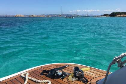 Bellissimo motoscafo a Porto Rotondo