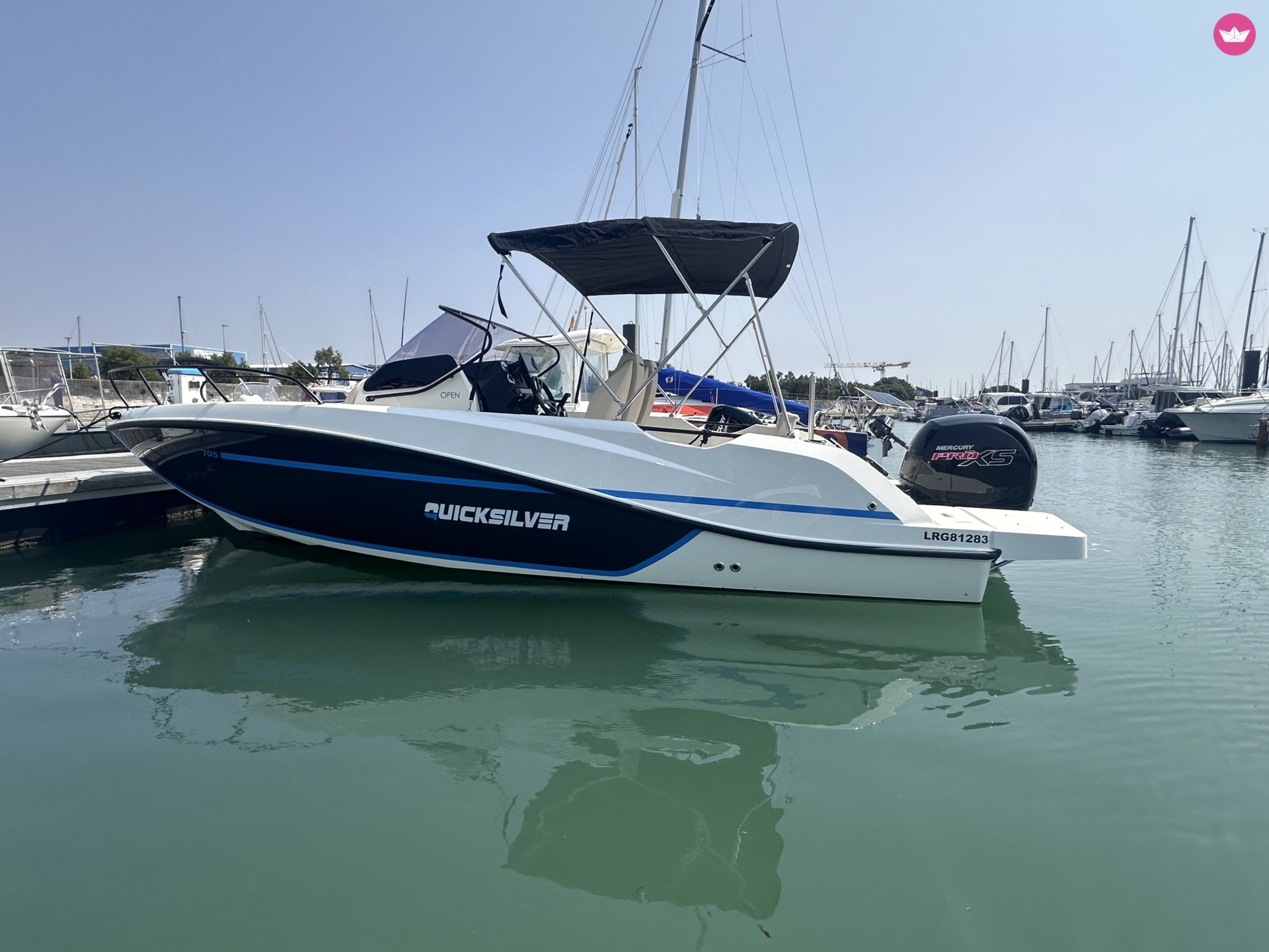 Bateau à moteur Quicksilver 705 Open 150cv