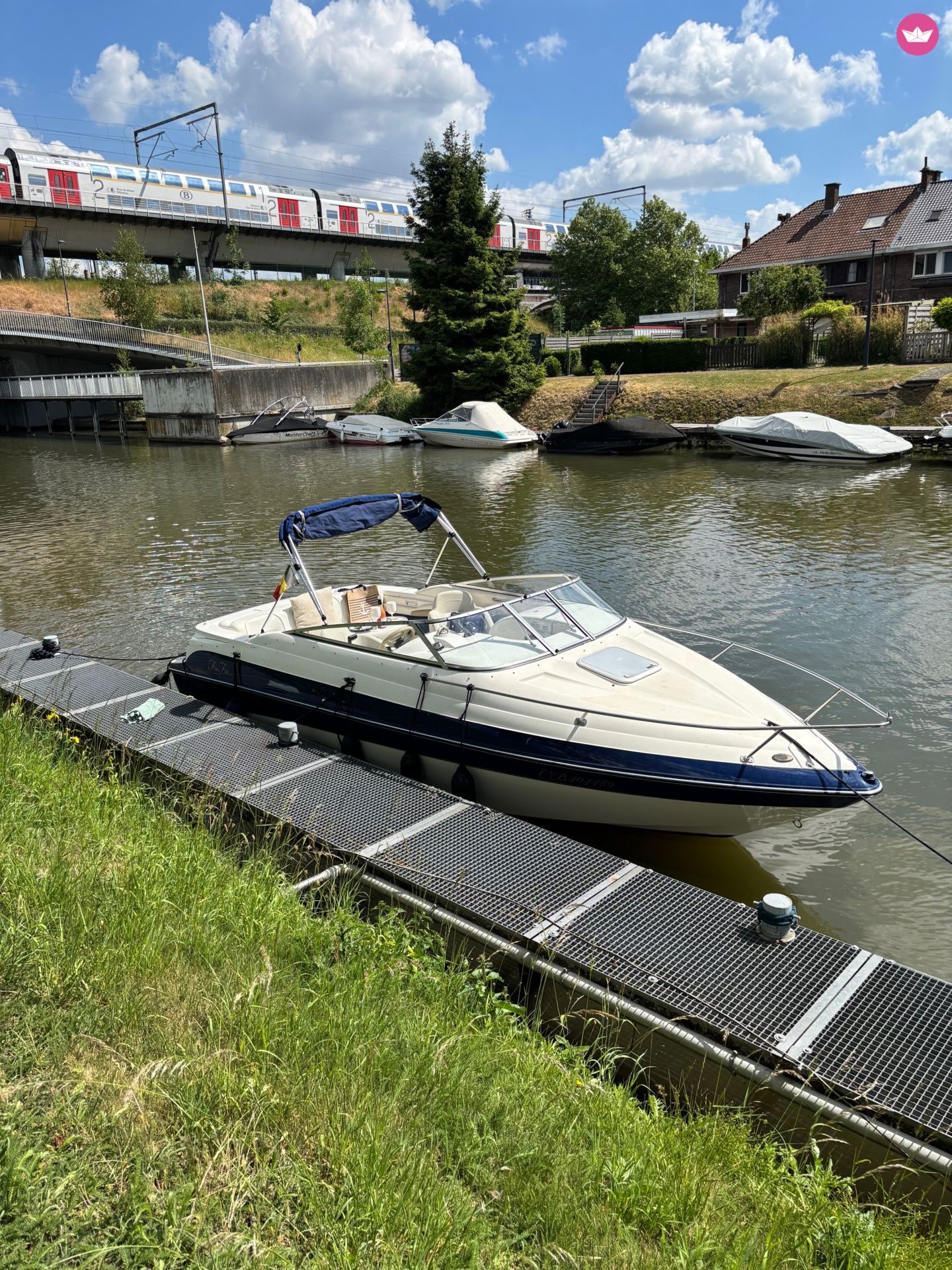 Bateau à moteur Glastron gs229 200cv 5
