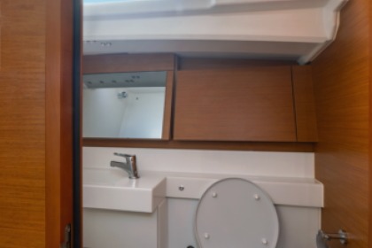 Jeanneau Sun Odyssey 440