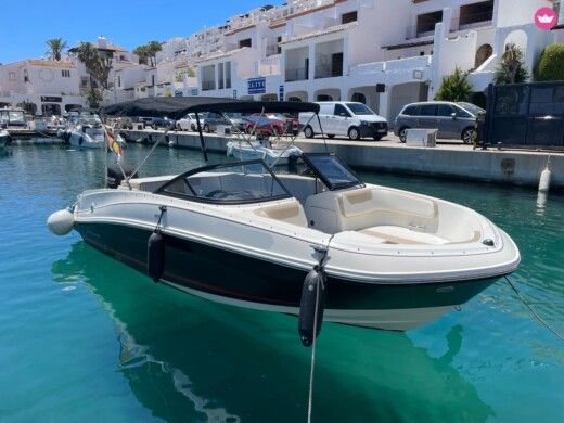 Bayliner VR5