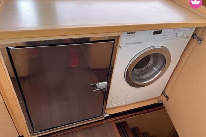 Lagoon 560 à Hyères