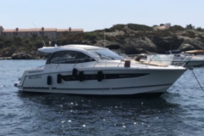 Noleggio Barca a motore Jeanneau leader 10 ( 11 metres ) La Ciotat