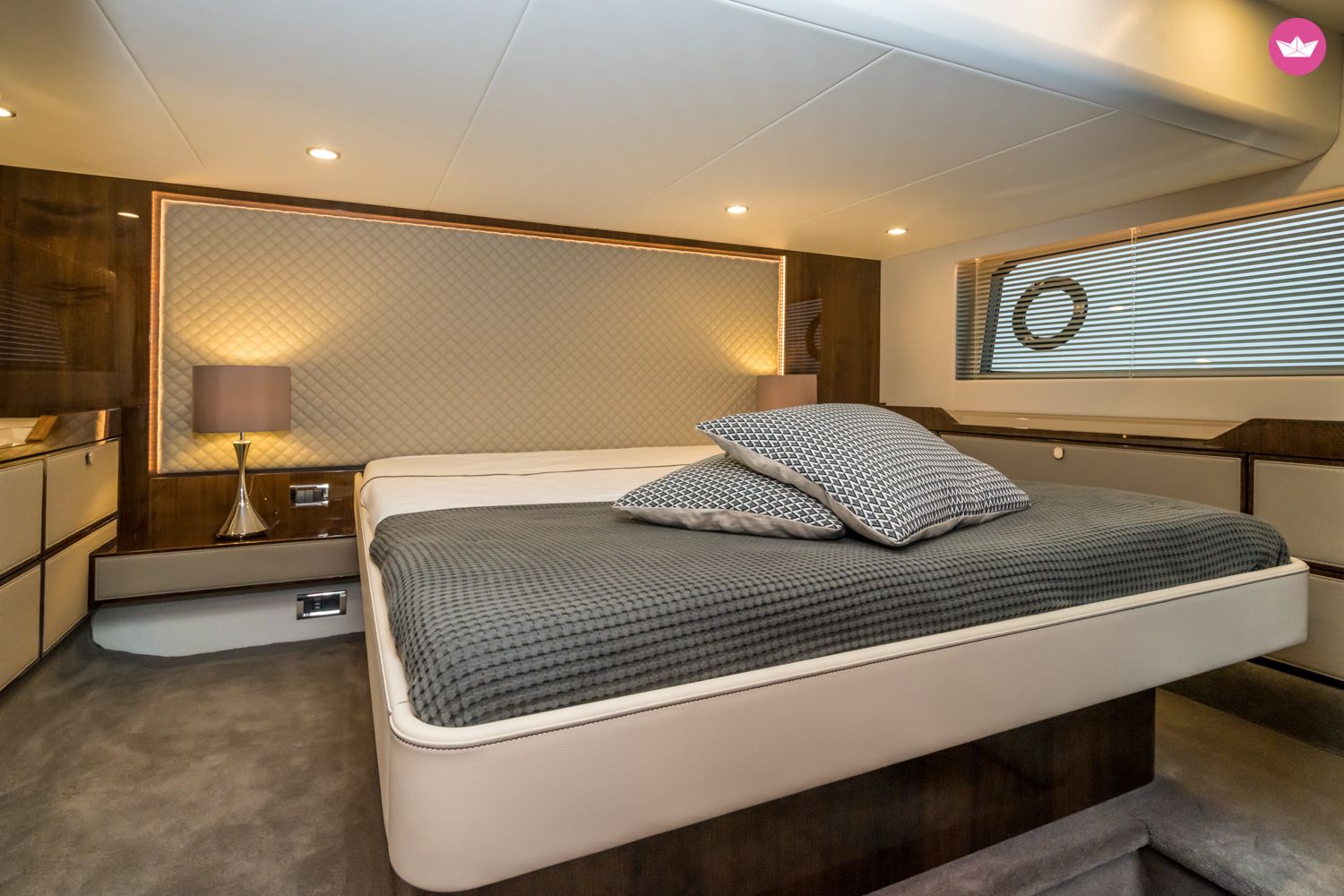Yacht Fairline Squadron 50 960cv 8