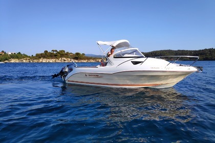 Rental Motorboat Quicksilver 620 Cruiser Chalkidiki