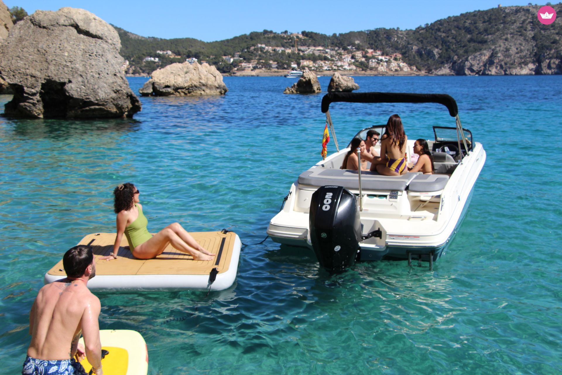 Bateau à moteur Bayliner Vr6 200cv 8