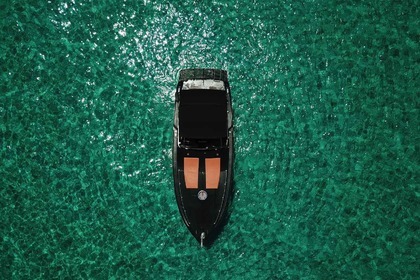 Tornado 38 Flush Deck - Bespoke