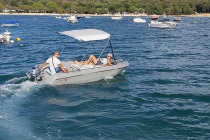 Noleggio Barca senza patente  Roto 450 Rovigno