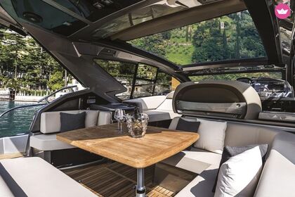 YACHT CRANCHI M 44 HARD TOP