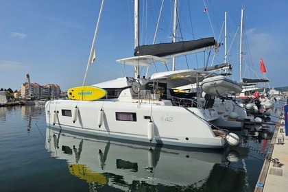 Aluguel Catamarã Lagoon-Bénéteau Lagoon 42 - 4 + 2 cab. Biograd na Moru
